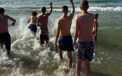 Obóz młodzieżowy, Dąbki - obóz "Wakacje na luzie" OW Duet, 10 dni 14-18 lat